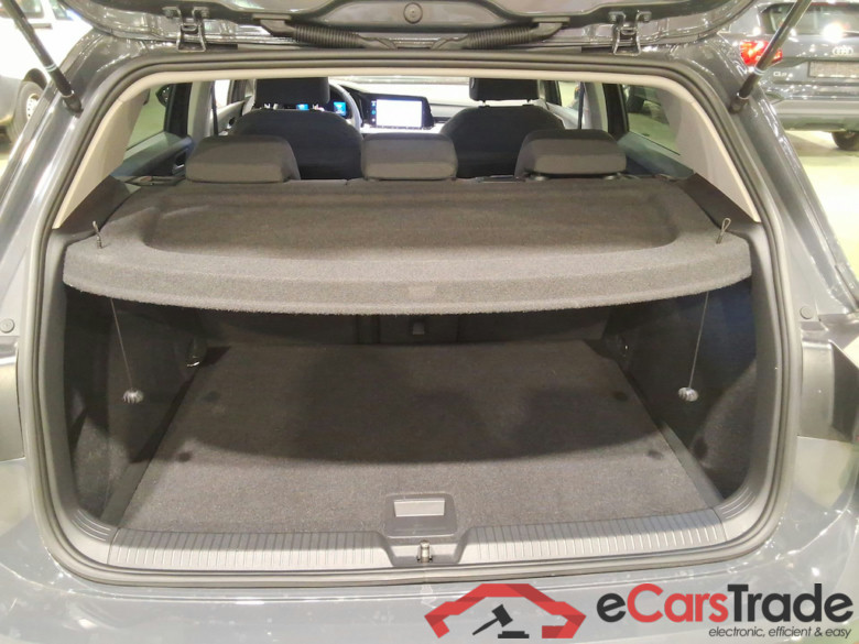 VOLKSWAGEN GOLF VIII 1.5 TSI 96KW LIFE BUSINESS PREMIUM #3