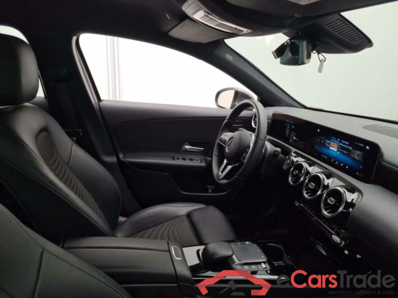 MERCEDES-BENZ A-KLASSE SEDAN 250E BUSINESS SOL. #3