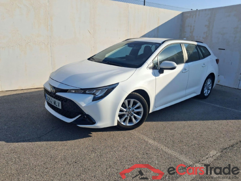 TOYOTA Corolla / 2019 / 5P / familiar 140H Active Plus Touring Sport