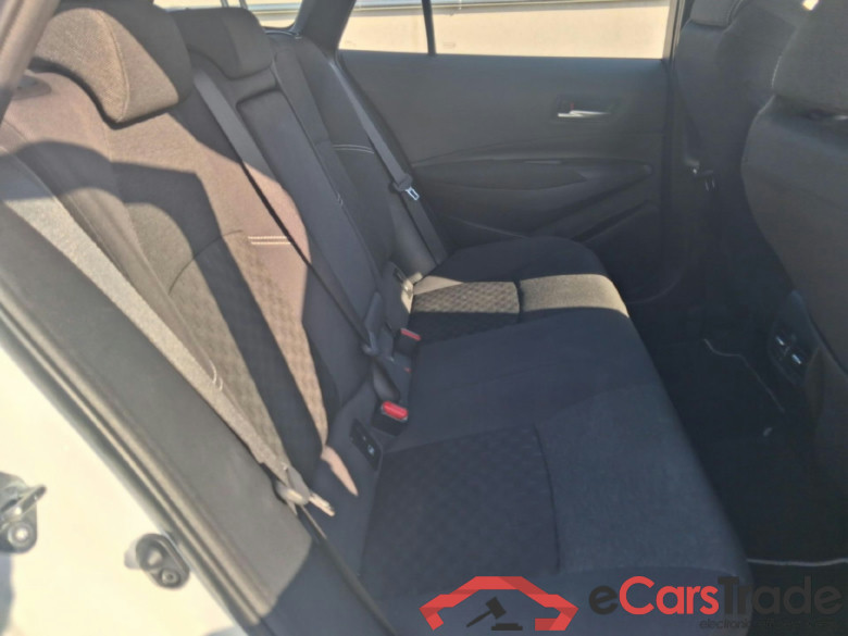 TOYOTA Corolla / 2019 / 5P / familiar 140H Active Plus Touring Sport #6