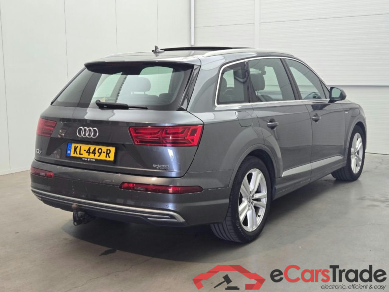 AUDI Q7 3.0 TDI e-tron quattro Sport #4