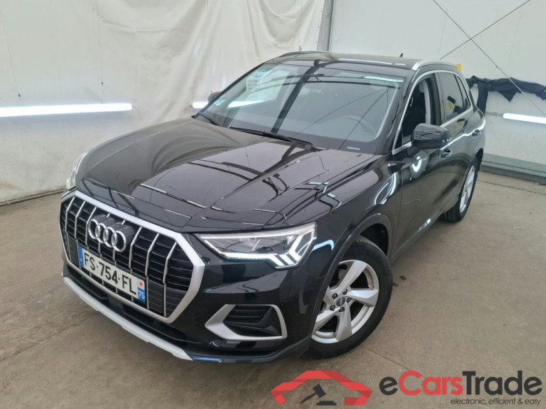 AUDI Q3 / 2018 / 5P / SUV 1.5 35 TFSI 150 S TRONIC DESIGN LUXE #1