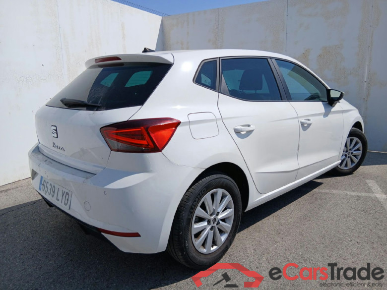 SEAT Ibiza / 2017 / 5P / berlina con portón 1.0 TSI 81kW (110CV) Style Plus (AC2) #3