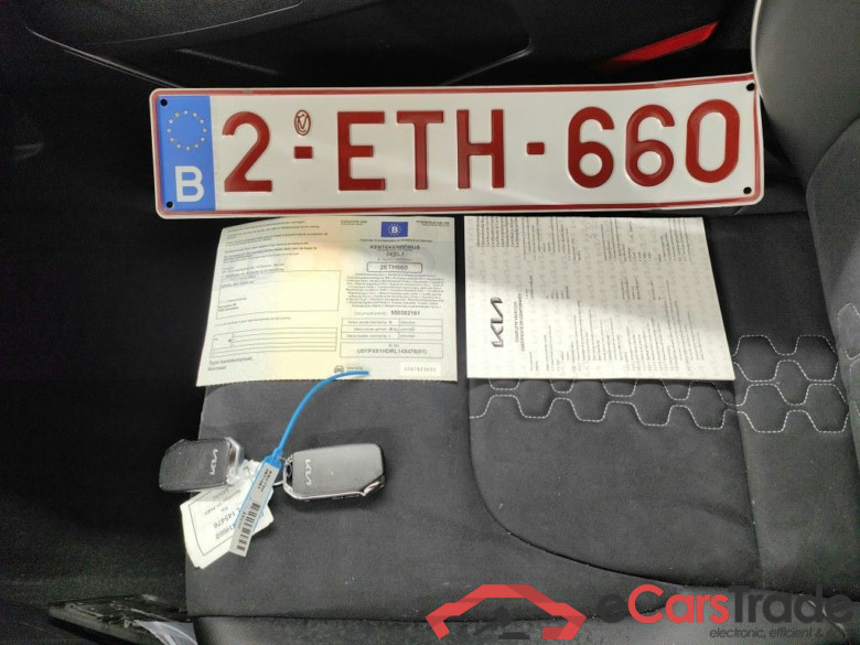KIA Sportage 1.6 T-GDi 6A/T AWD GT Line PHEV 5d #4