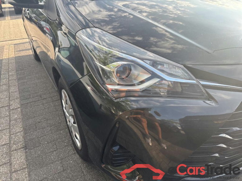 TOYOTA Yaris 74 kW #3