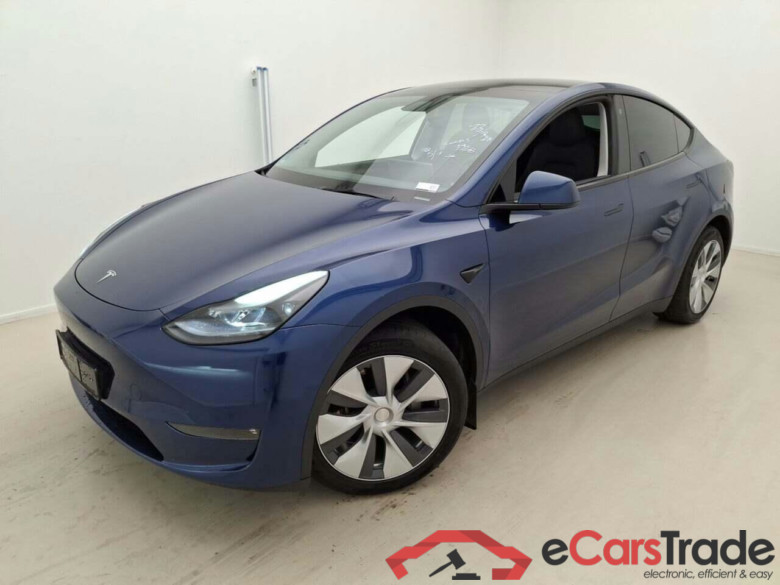 Tesla Model Y 75KWH Long Range Autopilot