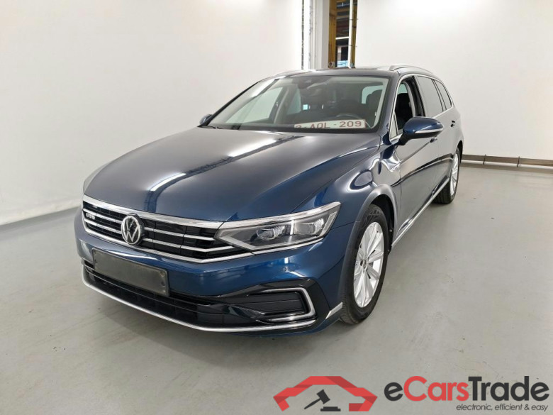 VOLKSWAGEN PASSAT VARIANT 1.4 TSI MSQ VARIANT GTE BUSINESS