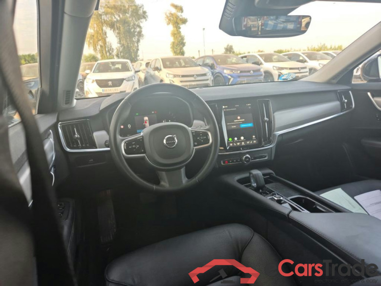 VOLVO V90 / 2020 / 5P / familiar 2.0 B4 D Core Auto #3