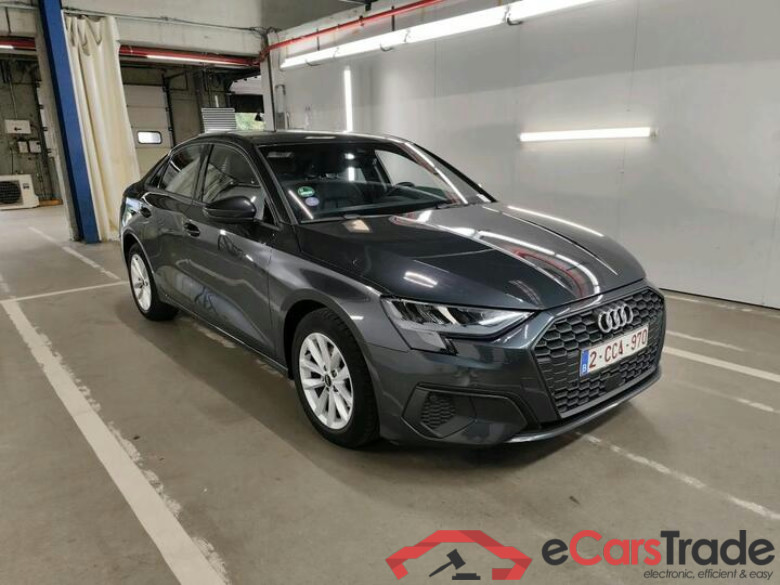Audi A3 BERLINE A3 Berline 1.0 TFSi 30 Stronic Attraction (Mild Hybrid) 81kW/110pk  4D/P Auto-7 #2