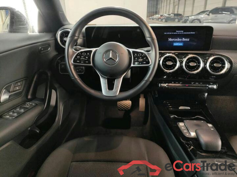 Mercedes CLA Shooting Brake CLA Shooting Brake CLA 180 d Business Solution Essential 85kW/116pk  5D/P Auto-8 #5