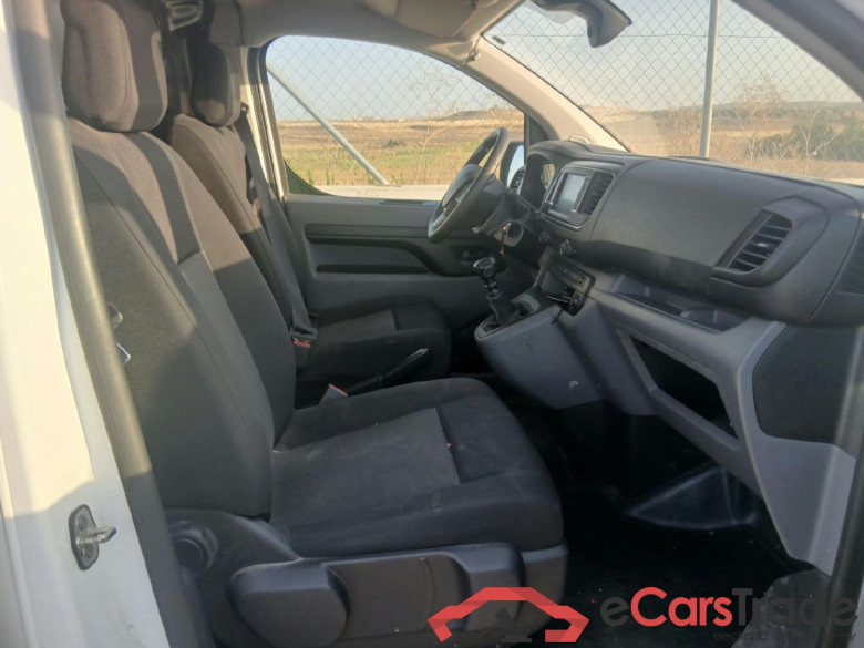 PEUGEOT Expert / 2016 / 4P / furgón Furgón Premium 2.0 BlueHDi 120 Standard #6