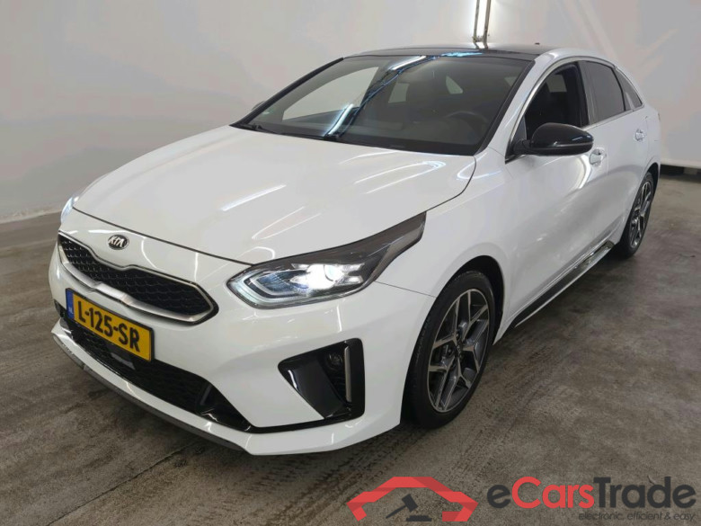 Kia ProCeed 1.5 T-GDi GT-PlusLine glazen dak 5d #1