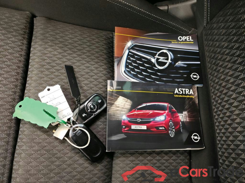Opel Astra Sports Tourer 1.4 Turbo 110kW Start/Stop Innovation 5d #4