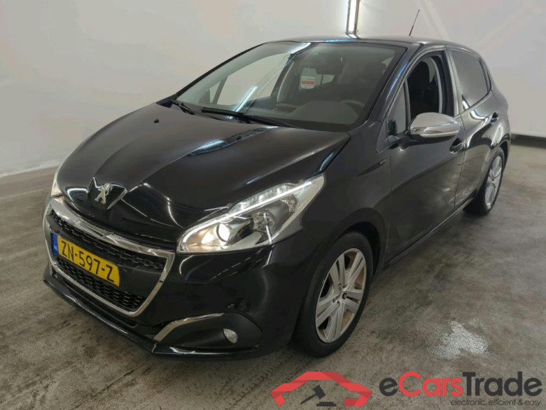 Peugeot 208 Signature 1.2 PureTech 82 5d