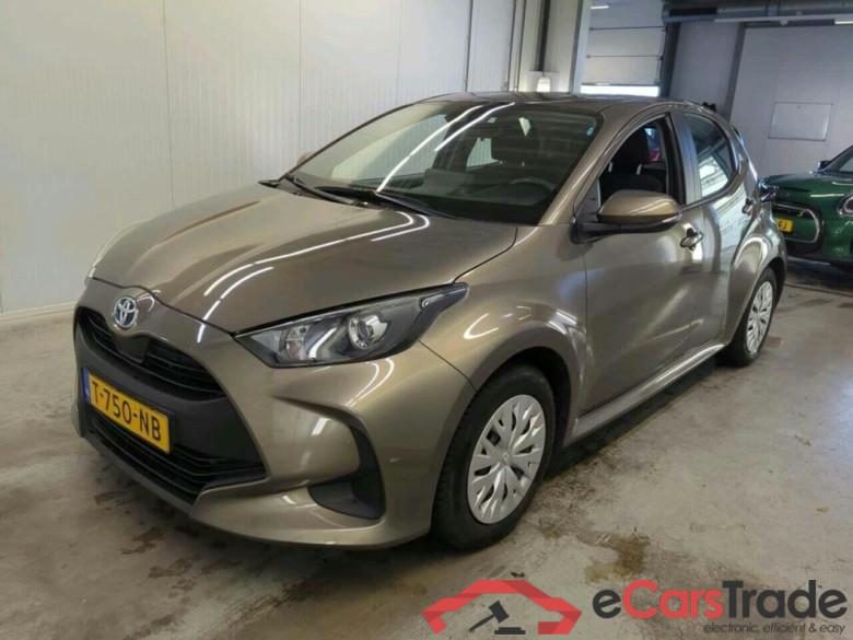 TOYOTA Yaris 1.5 Hyb. Active