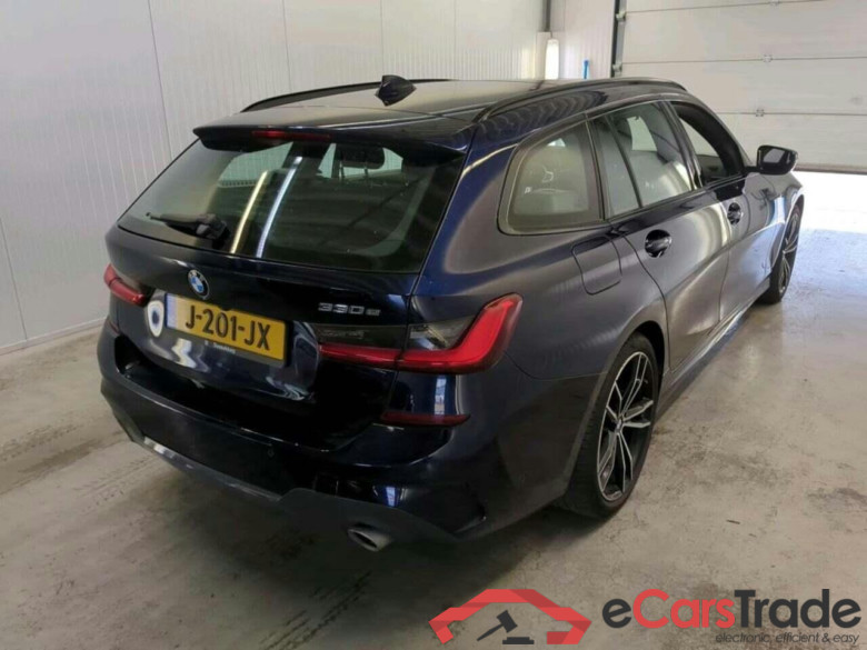 BMW 3-serie Touring 330e eDrive Edition #2