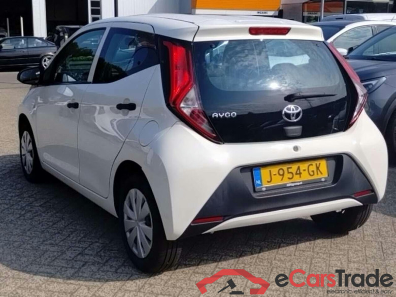 TOYOTA Aygo 1.0 VVT-i x #3