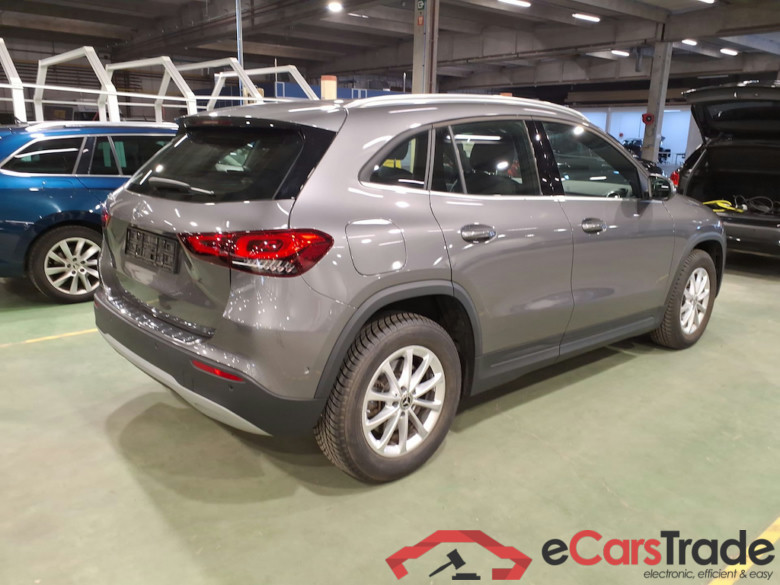 Mercedes GLA 250e Plug-In Hybrid Aut. LED Widescreen Navi Sport-Leather KeylessGo Camera Klima PDC ... #3