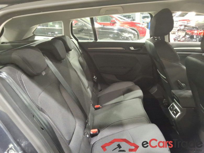 RENAULT MEGANE GRANDTOUR 1.3 TCE 140 EQUILIBRE #5