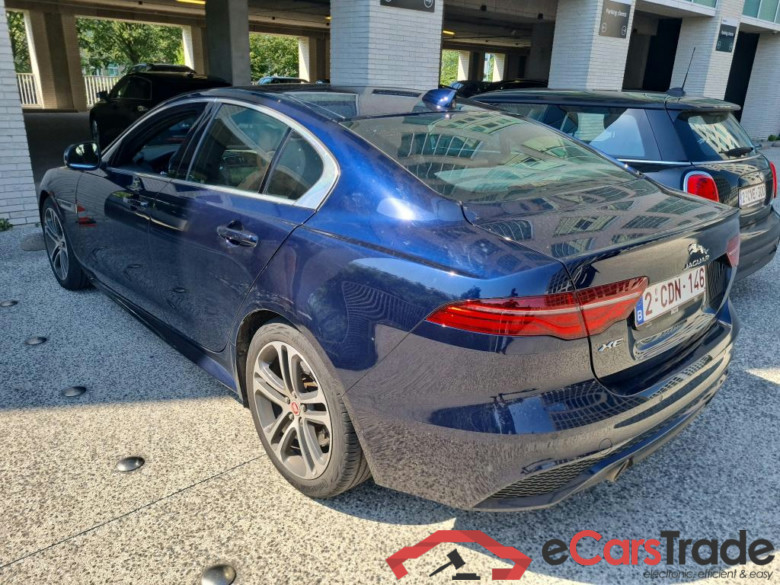 JAGUAR XE 2.0 P250 AUTO R-DYNAMIC SE #3