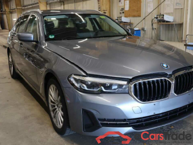 Baureihe 5 Touring 530 e xDrive 2.0 215KW AT8 E6d