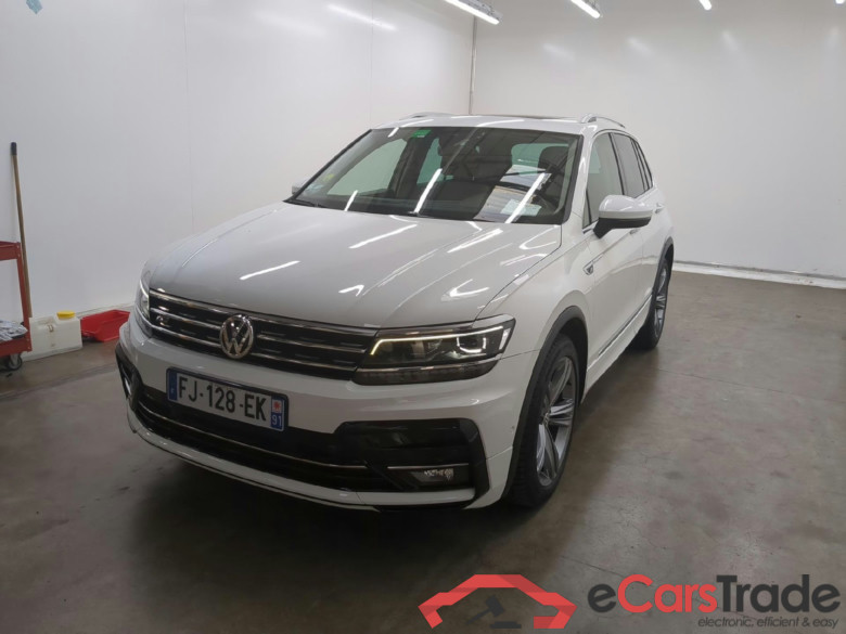 VOLKSWAGEN Tiguan 5p SUV 2.0 TDI 150 DSG7 Carat Exclusive
