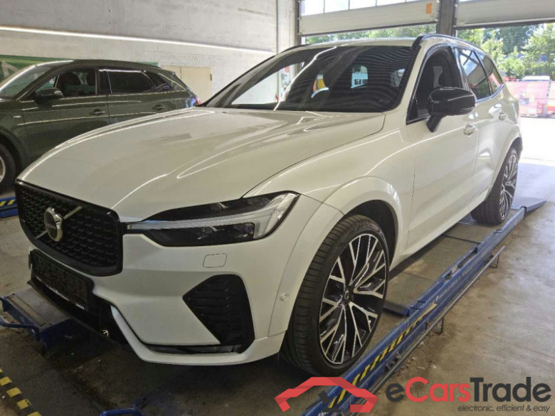 Volvo XC60 (03.2017->) DE - SUV5 B5 (Benzin) 2WD EU6d, R-Design Mild-Hybrid, (Facelift) 2021 - 2022 #1