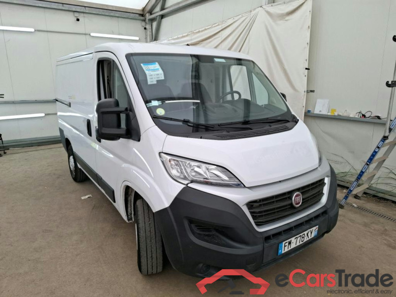 FIAT Ducato 2014 4P Fourgon tôlé 3 0 C H1 2 0 Multijet 115 Pack Pro Nav #4
