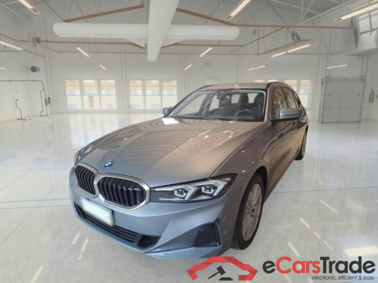 BMW SERIE 3 / 2022 / 5P / STATION WAGON 320E TOURING AUTO