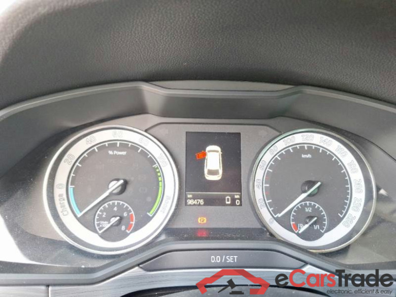 SKODA SUPERB WAGON / 2019 / 5P / STATION WAGON 1.4 TSI PLUG-IN HYBRYD EXECUTIVE DSG #4