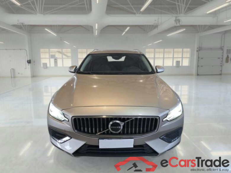 VOLVO V60 / 2019 / 5P / STATION WAGON T6 PLUG-IN AWD AUTOM. CORE #6