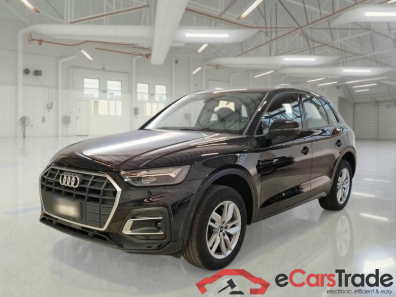 AUDI Q5 / 2020 / 5P / SUV 40 TDI BUSINESS QUATTRO S TRONIC #1