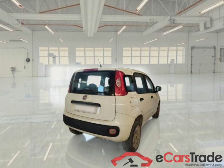 FIAT PANDA / 2011 / 5P / BERLINA 0.9 TWINAIR TURBO NATURAL POWER EASY #3