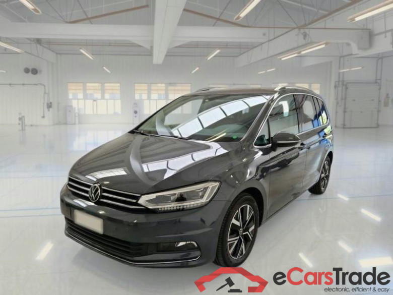 VOLKSWAGEN TOURAN / 2015 / 5P / MONOVOLUME 2.0 TDI SCR EXECUTIVE DSG #1
