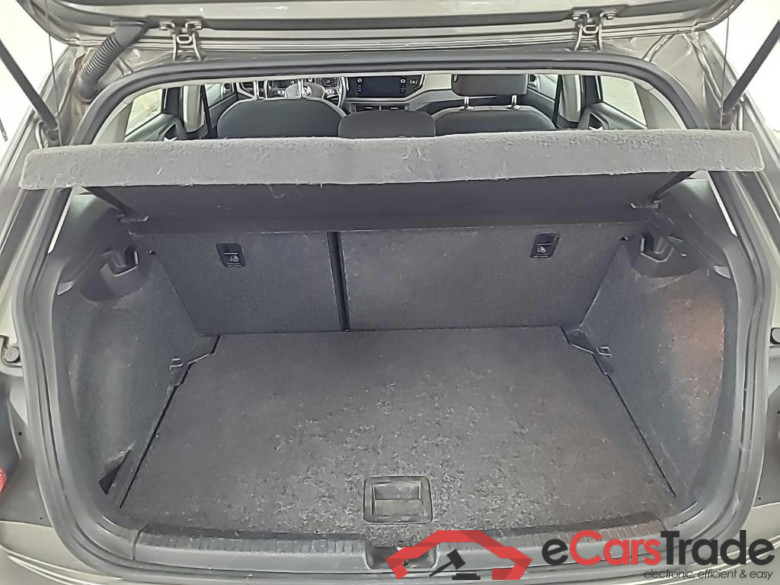 VOLKSWAGEN POLO 1.0 TSI 70kW 7-DSG Comfortline 5D #5
