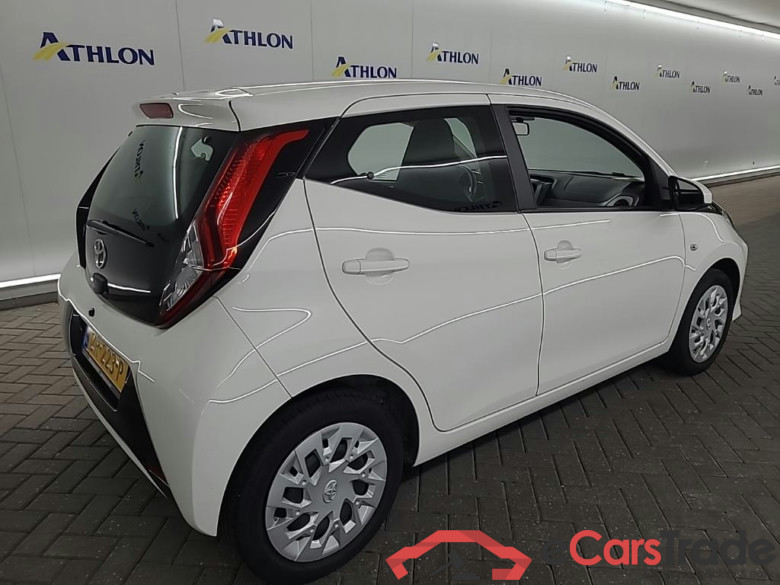 TOYOTA Aygo 1.0 VVT-i x-play limited 5D 53kW uitlopend #3