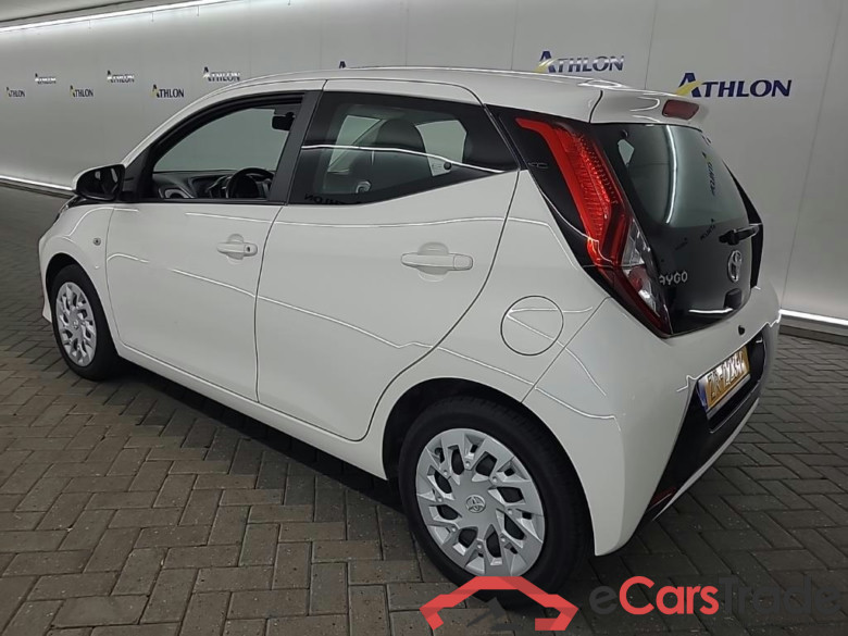 TOYOTA Aygo 1.0 VVT-i x-play limited 5D 53kW uitlopend #4
