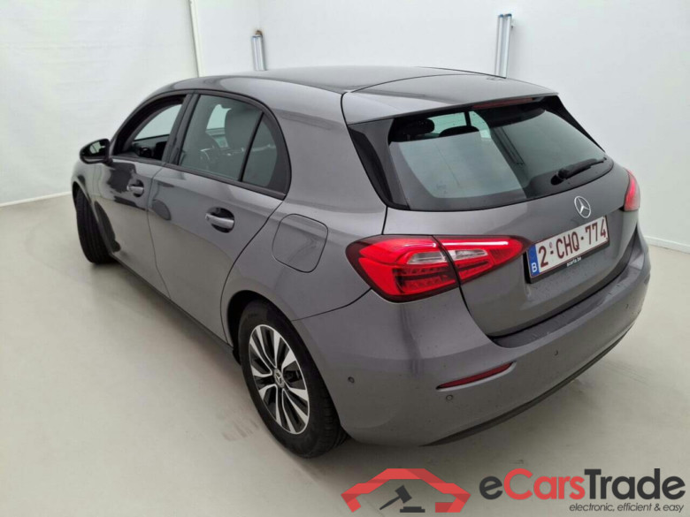 Mercedes A 180 Aut. Navi KeylessGo Camera Klima PDC ... #4