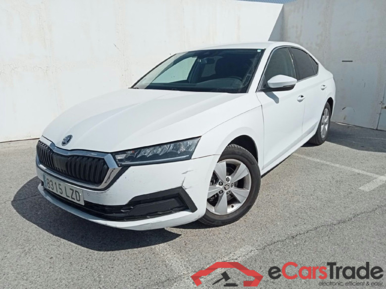 SKODA Octavia / 2020 / 5P / berlina con portón 1.0 TSI 81kW(110CV) DSG mHEV Ambition