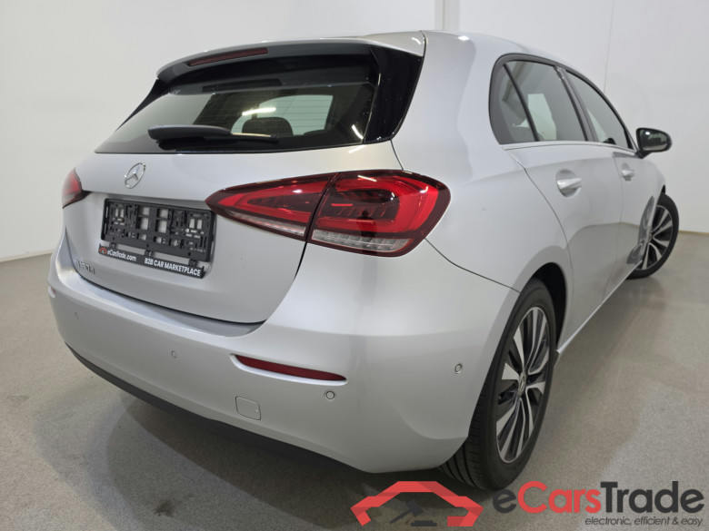 Mercedes A 180d Aut. LED Widescreen Navi 1/2 Sport-Leather KeylessGo Camera Klima PDC ... #4