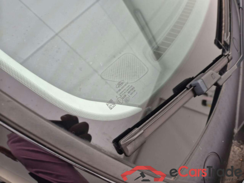 FORD Fiesta 1.0 EcoB. Connected #4