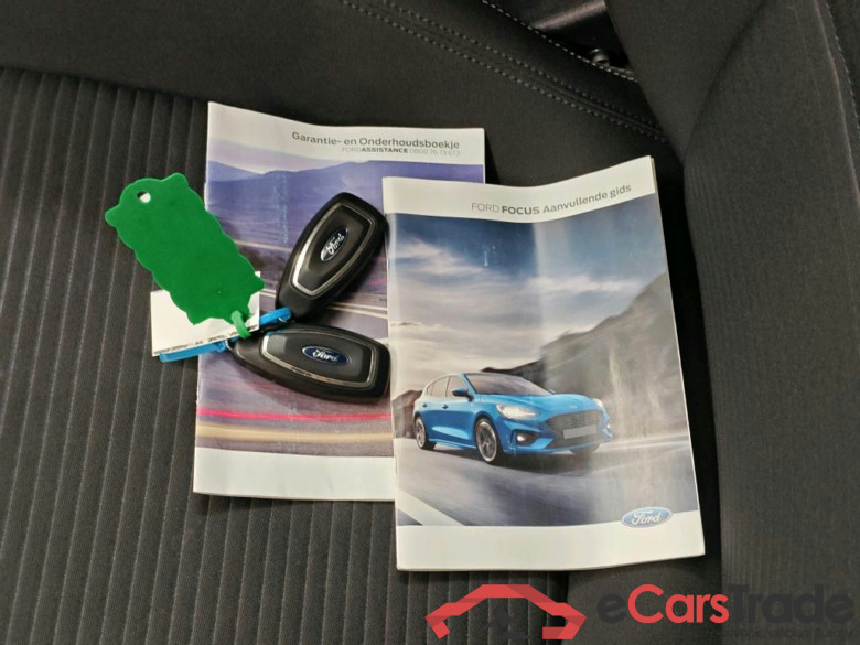 Ford Focus 1.0 EcoBo 125pk Titanium X Bus Wagon 5d #4