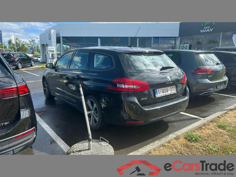 PEUGEOT 308 SW 1.2 PureTech Access (EU6.2) #3