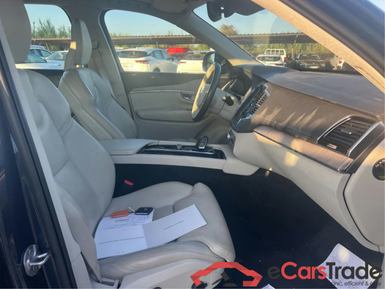 VOLVO XC90 / 2019 / 5P / todoterreno 2.0 B5 D AWD Plus Bright Auto #6