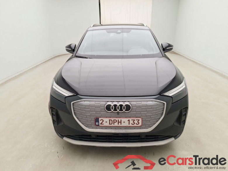 Audi, Q4 e-tron '21 BEV, Q4 40 150kW Advanced #1