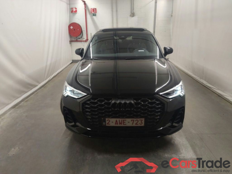 Audi Q3 Sportback 45 TFSI e S tronic S Line 5d #5