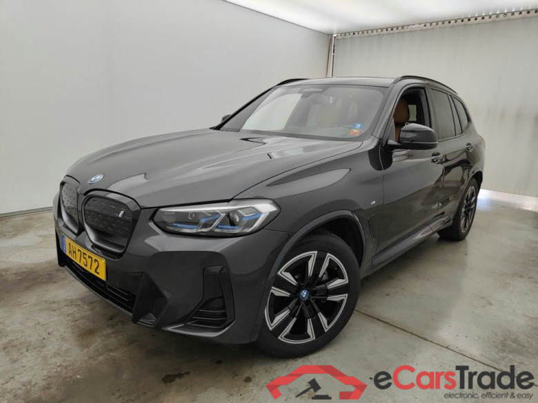 BMW IX3 - 2022 74 kWh 286 iX3 5d