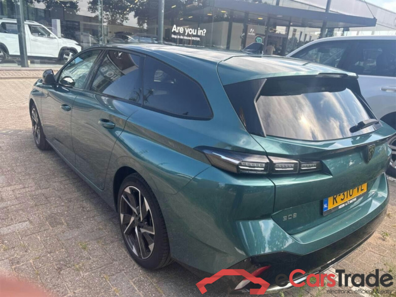 PEUGEOT 308 SW 1.2 PureTech Allure Pack Business #3