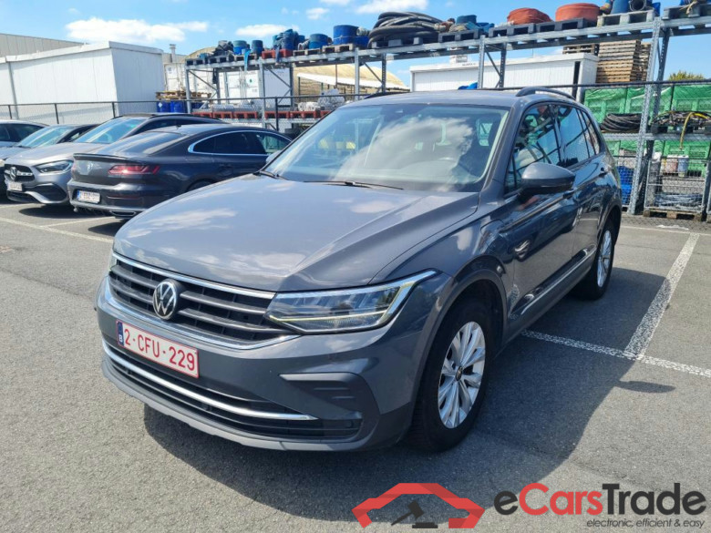 Volkswagen Tiguan 1.4 eHybrid Aut. LED Virtual ACC Navi KeylessGo Camera Klima PDC ...