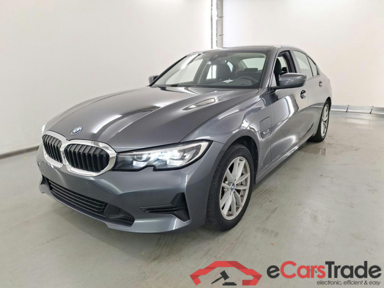 BMW 3-serie 2.0 330E (135KW) XDRIVE BERLINE #1
